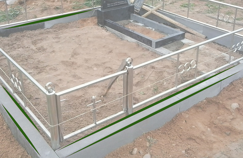 Для чего нужна отмостка на могиле и как её сделать?