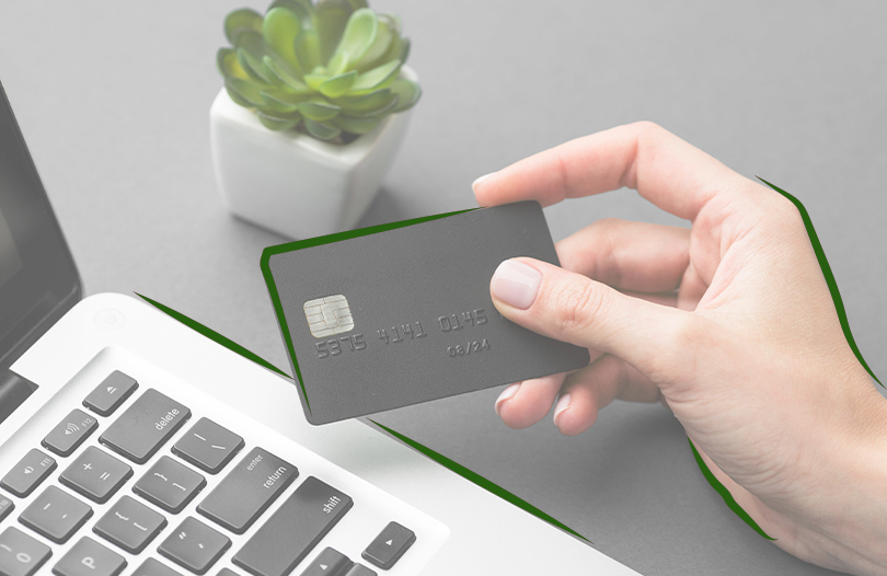 Похороны постороннего человека: стоит ли перечислять деньги?