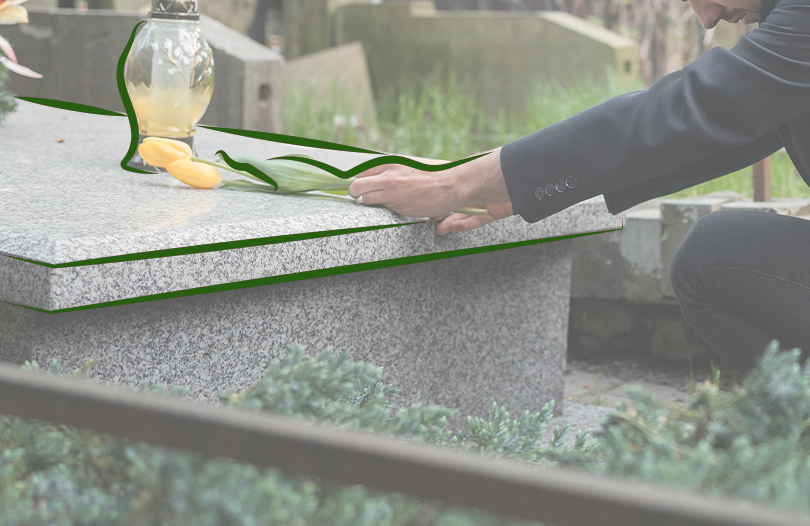 Обустройство участка на кладбище: можно ли построить беседку?