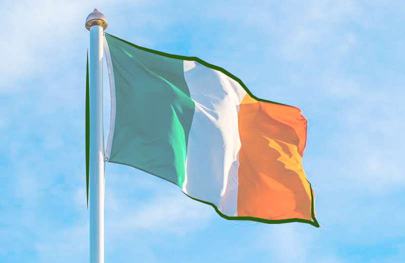 Ирландская коридорная гробница