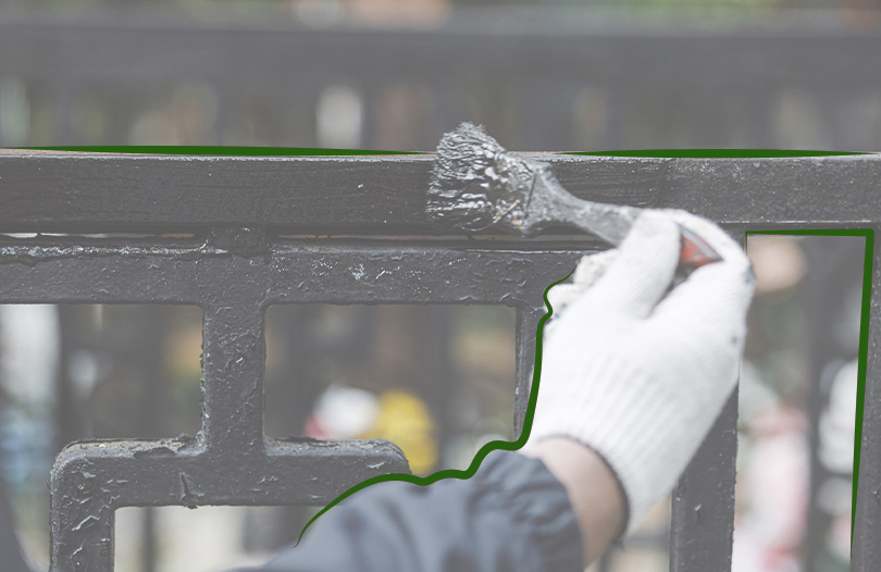 Как покрасить оградку на кладбище своими руками?