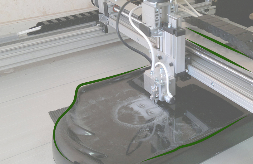 Какую гравировку для памятника лучше всего выбрать и как избежать ошибок