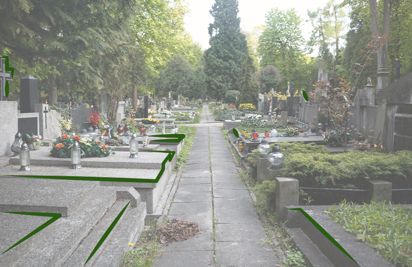 Что делать с отслужившими своё надгробными памятниками?