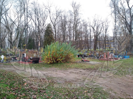 Козыревское кладбище в Минске, фото