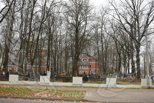 Военное кладбище в Минске, фото